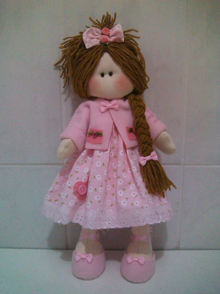 muñeca rusa con vestido 2