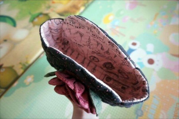 DIY bolso con rosa acolchado