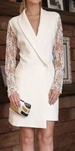 Patrón chaqueta elegante con mangas de encaje