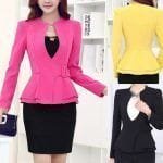 Chaqueta ajustada con hebilla