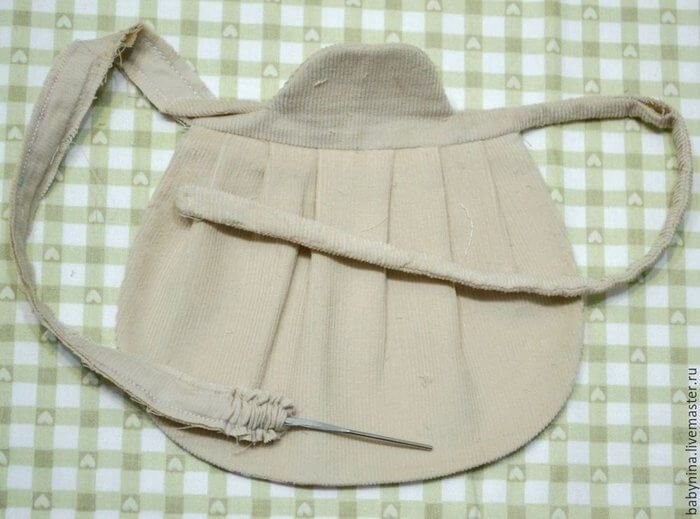 delantal muneca 14