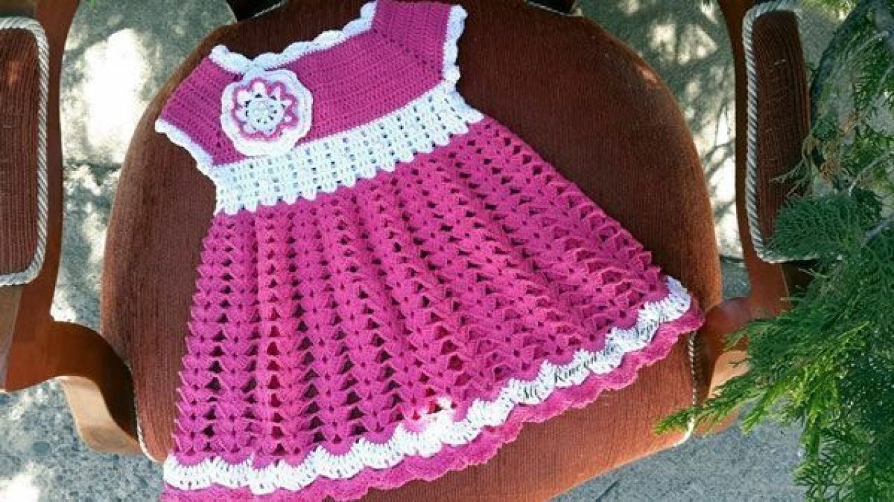 tetraedro Corrección Caso Wardian Vestido para niñas tejido a crochet - Patrones gratis