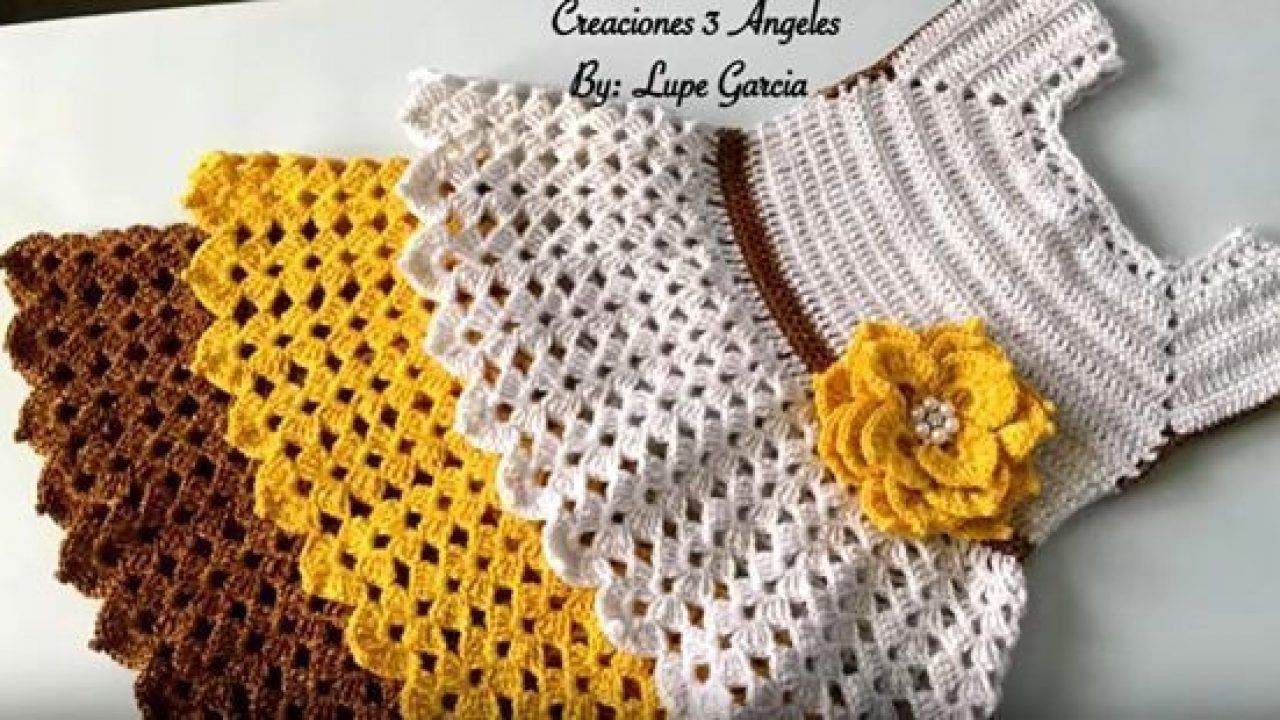 Vestido de volantes tejido a crochet para niñas Patrones