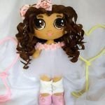Muñeca de fieltro con moldes gratis