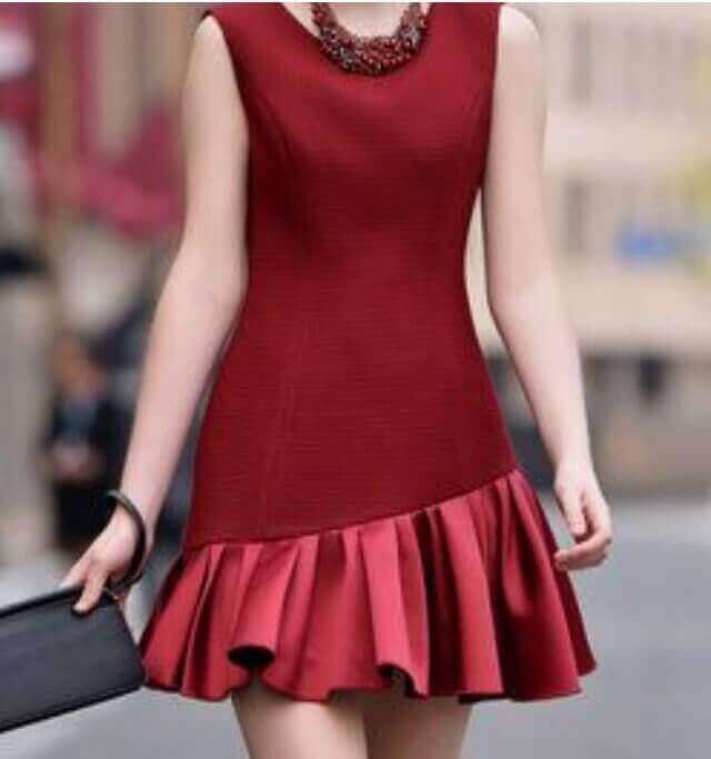 Vestido de tubo asimétrico