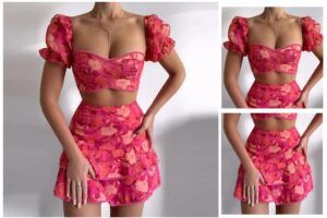 Crop Top y Falda de Moda