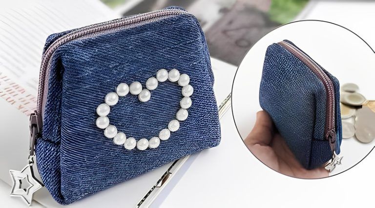Monedero de mezclilla con jeans