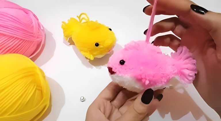DIY Pez con pompones