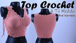 Top clásico copas triangulares