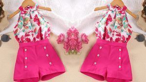 Top con cuello halter y pantalones cortos
