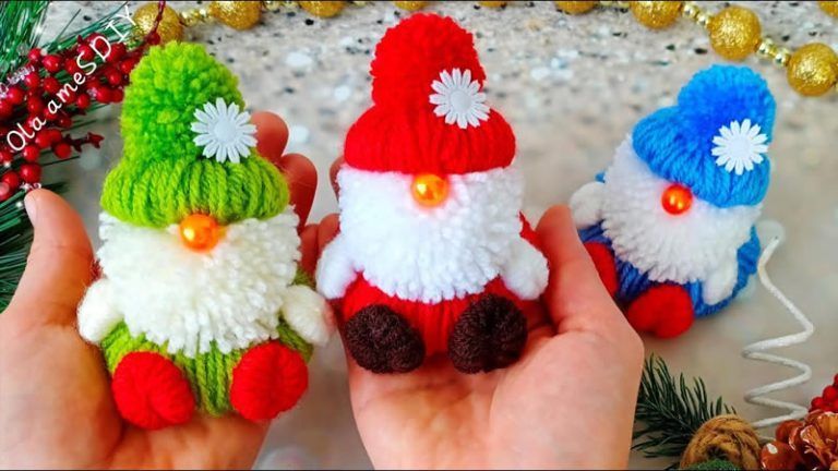 DIY Gnomos navideños de lana