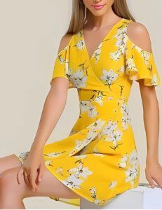 Vestido cruzado con hombros abiertos