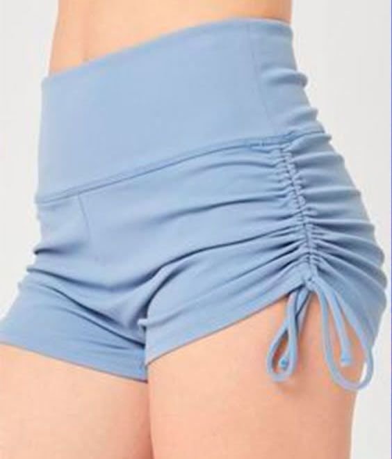 Short fruncido lateral