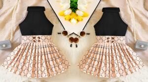 Top cuello halter y falda plisada
