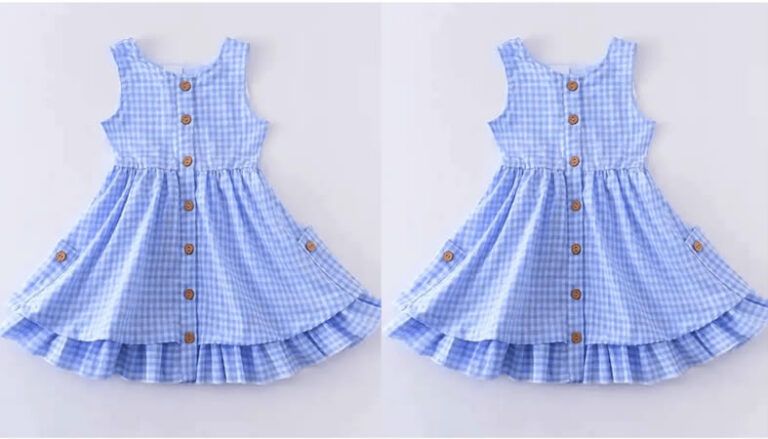 Vestido de bebé en capas con botones