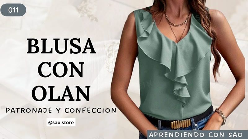 Blusa con olan o volante en el escote