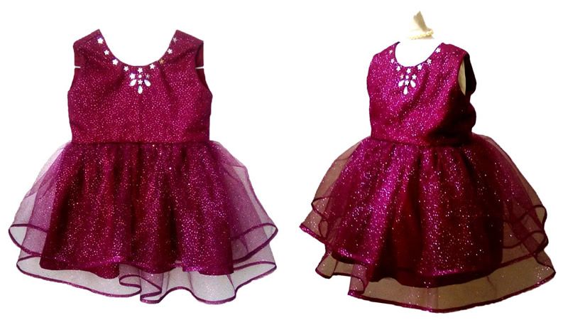 Vestido infantil con falda de tul