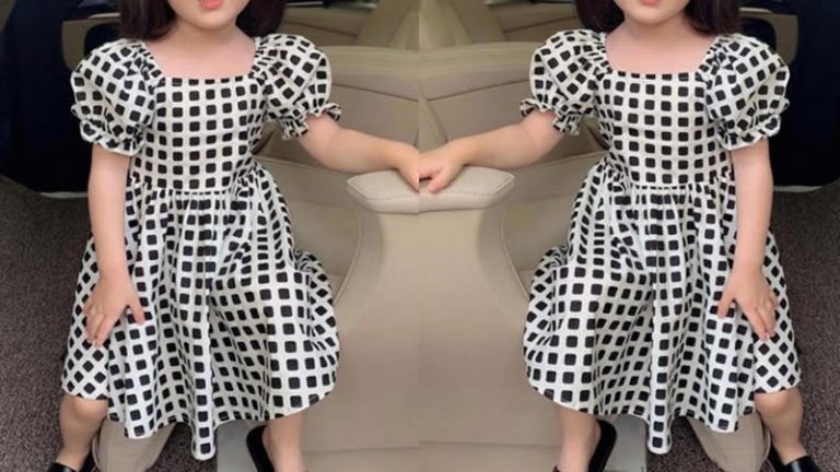 Vestido con mangas abullonadas para niñas