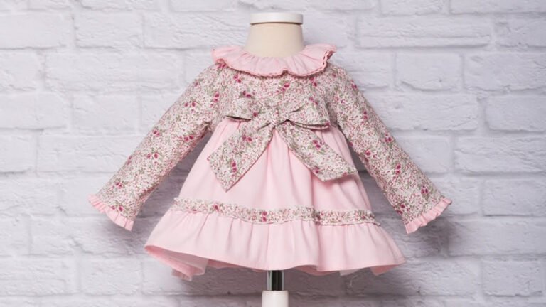 Vestido Jesusito de Flores para Bebé
